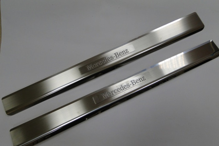 Mercedes Viano (04-) накладки на внутренние пороги, к-кт 2шт.