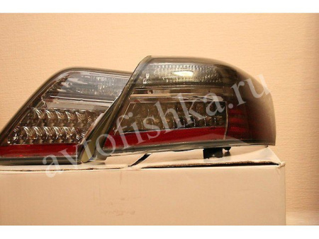 Toyota Camry V40 (2006-2011) задние светодиодные красно-тонированные фонари, дизайн Camry Hybrid, комплект 2 шт.