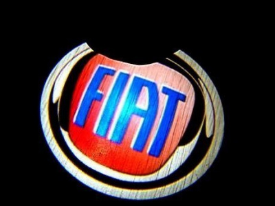 Лазерная подсветка Welcome со светящимся логотипом Fiat в черном металлическом корпусе, комплект 2 шт.
