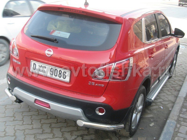 Nissan Qashqai (06-) накладка заднего бампера нижняя серебристая.