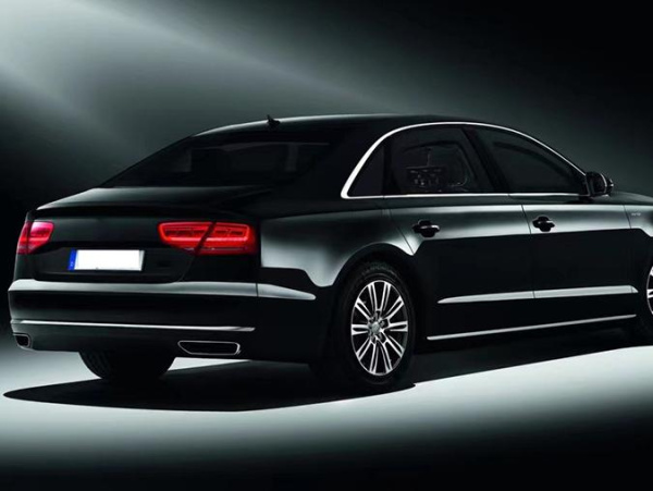 Диффузор A8 W12 с насадками для Audi A8 2011-2014