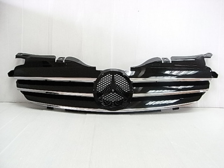 Mercedes SLK R170 (98-04) решетка радиатора 3 ламели, дизайн SL, черная