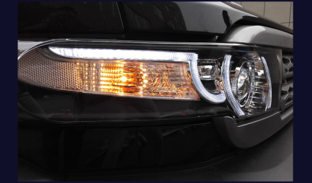 Toyota FJ Cruiser (07-15) фары линзовые в комплекте с решеткой радиатора, дизайн №1