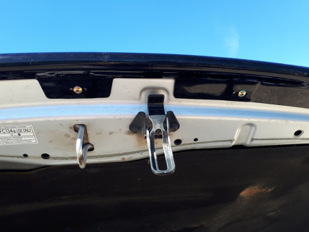 Дефлектор капота темный с надписью Toyota Land Cruiser 200 (07-15)