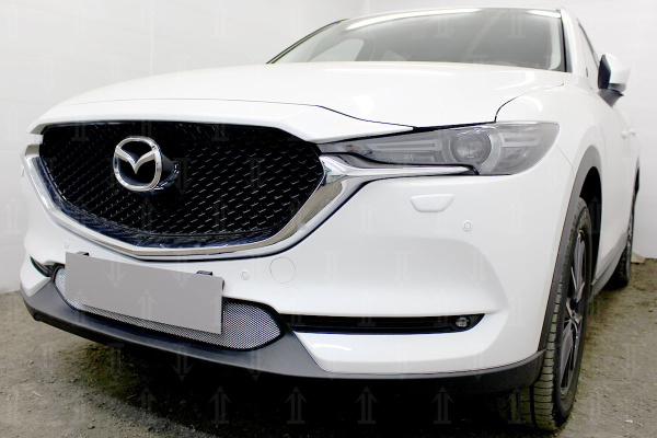 Mazda CX-5 (17–) Защита радиатора, хром