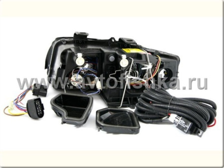 Audi A4 (01-04) фары передние линзовые черные, со светящимися ободками, под корректор, комплект 2 шт.