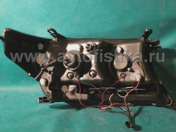 Toyota Land Cruiser 200 (08-) передние фары линзовые хромированные, со светящимися ободками, комплект 2 шт.