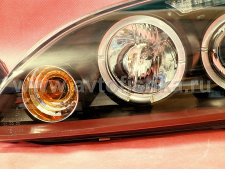 Ford Focus 2 (05-07) передние линзовые черные фары, со светящимися ободками, комплект 2 шт.