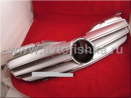 Mercedes SLK R170 (98-04) решетка радиатора 3 ламели, дизайн SL, серебристая