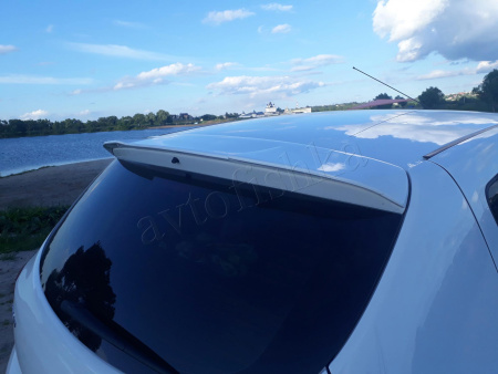 Renault Sandero Спойлер