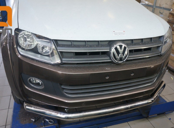 Volkswagen Amarok (10–) Защита переднего бампера одинарная d 76 мм, нерж.