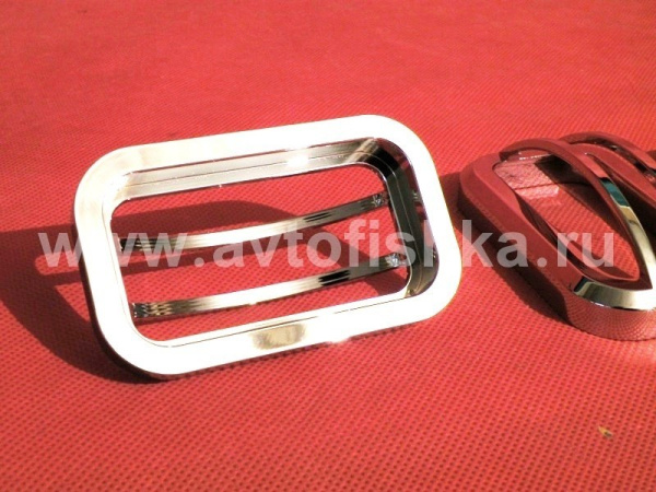 Hummer H2 (02-08) защитные решеточки на верхние средние габаритные фонари на крыше, алюминий, комплект 3 шт.