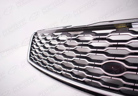 Land Rover Range Rover 4 поколение 2012 - 2017 Решетка радиатора стиль 2018 серебряная