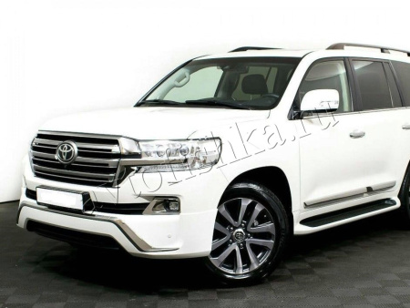 Toyota Land Cruiser (15–) Комплект накладок переднего и заднего бамперов EXECUTIVE. Цвет: белый перламутр