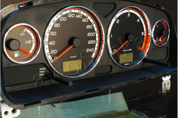 Toyota Avensis светодиодные шкалы (циферблаты) на панель приборов - дизайн 1