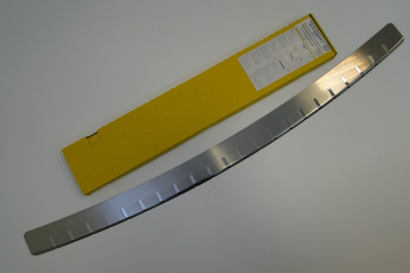 Mitsubishi Outlanter XL (06-12) накладка на задний бампер профилированная с загибом, нержавеющая сталь, к-кт 1шт.