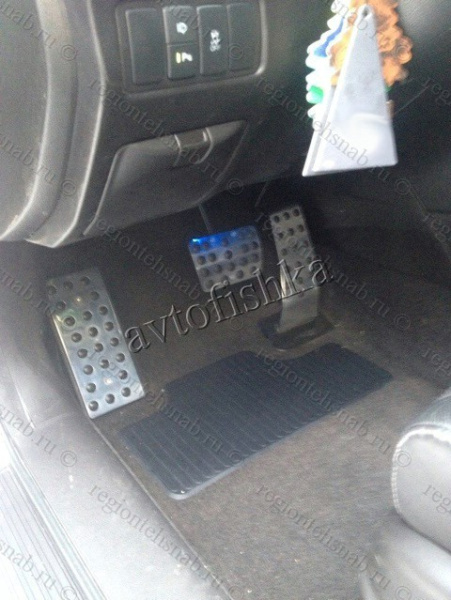 Honda Accord 8 (08 – 13) накладки на педали AT (автомат)