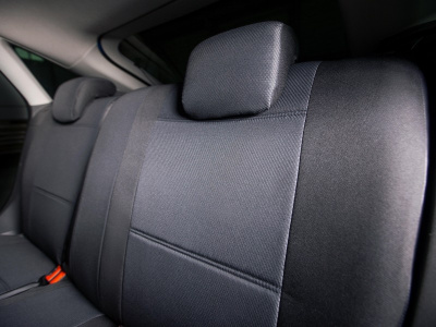 Nissan Qashqai (14–) Чехлы на сиденья (жаккард), цвет - тёмно-серый (с подлокотником)
