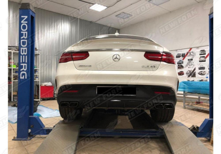 Mercedes-Benz GLE-Klasse C292 2015 - 2019 Диффузор заднего бампера 6.3 AMG с черными насадками на глушитель