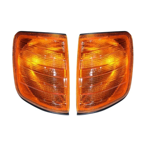 Mercedes W124 (84-95) поворотники угловые рыжие комплект 