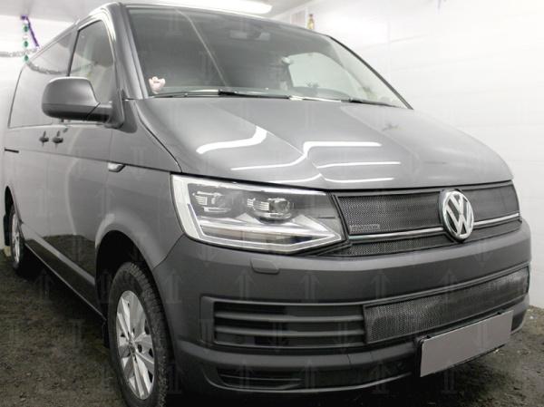 Volkswagen Transporter (15–) Защита радиатора, чёрная, низ (2 части) (TrendLine)
