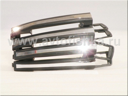 Mercedes W124 (84-95) ручки дверей с хромированными вставками, комплект 4 шт.