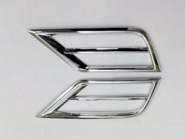 Volkswagen Tiguan (17–) Окантовка на передние противотуманные фары, верх, хром