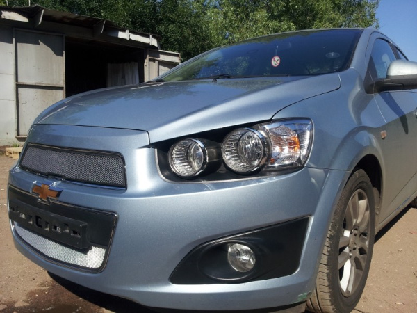 Chevrolet Aveo (12–) Защита радиатора, хром, низ