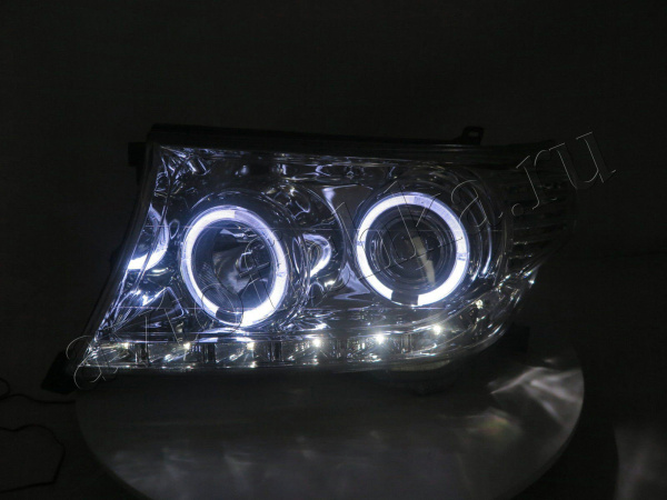 Toyota Land Cruiser 200 (07-12) фары передние линзовые хромированные, со светящимися ободками, с DRL подсветкой, комплект 2 шт.