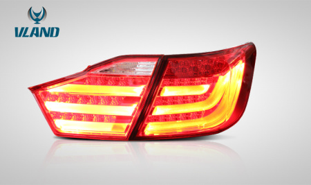 Toyota Camry V50 (2011-) фонари задние светодиодные красно-белые, комплект лев.+прав.