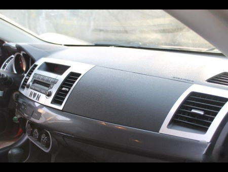 Mitsubishi Lancer 10 (2007-) накладки панелей салона, дизайн под алюминий
