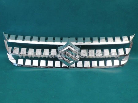 Suzuki Grand Vitara III (05-) решетка радиатора хромированная с эмлемой, пластиковая.