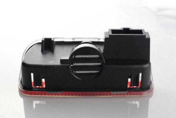 Volkswagen Габаритные светоотражатели в двери с проекцией логотипа, 2 части