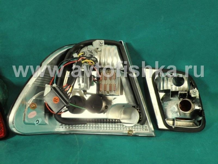 BMW 3 E46 (98-01) 4 дв. седан фонари задние светодиодные красно-тонированные, комплект лев.+прав.