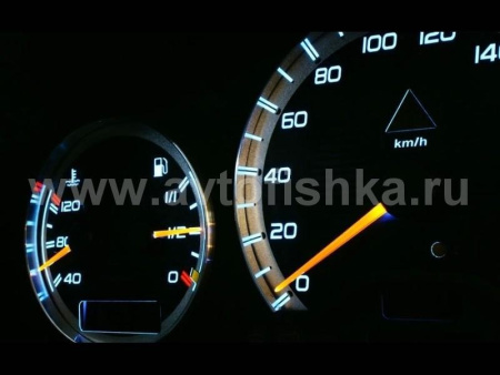 Mercedes W209 CLK после 2002 г. светящиеся шкалы приборов - накладки на циферблаты панели приборов, дизайн № 1
