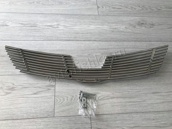 Toyota Corolla (06-10) накладка на решетку радиатора из нержавеющей стали