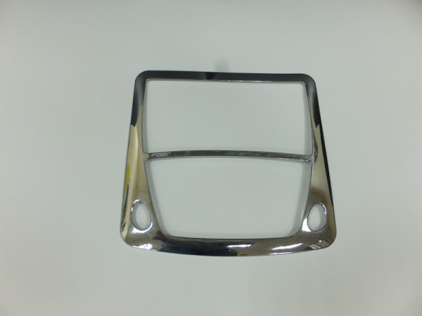 Nissan X-Trail (14–) Окантовка верхней центральной подсветки салона, ABS хром