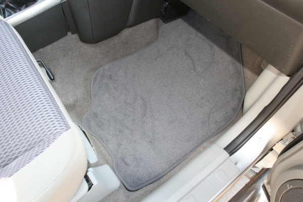 Коврики в салон NISSAN X-Trail T30 2001-2007, кросс., 5 шт. (текстиль)