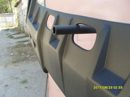 Hummer H2 (02-08)  Козырек над стеклом. Спойлер.