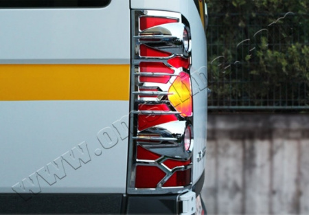 Volkswagen Crafter (06–11) Окантовка на стопы, нерж., 2 части (Аbs хром)