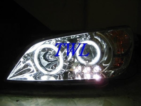 Lexus IS200, IS350 (98-) фары передние линзовые хромированные, со светящимися ободками, комплект 2 шт.