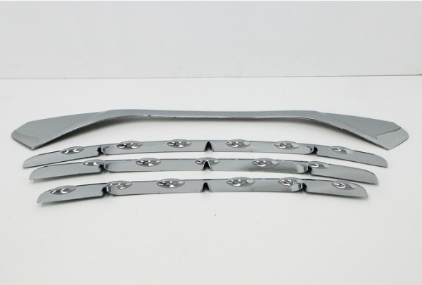 Hyundai ix35 (10–13) Накладки на решетку радиатора, хром 4 части, Abs пластик