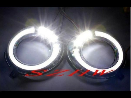 Toyota Land Cruiser Prado 150 (2010-) рамки противотуманных фар с подсветкой DRL и рулевым диммером