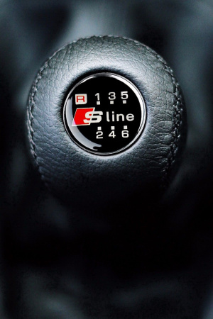 Ручка КПП 6 ступенчатая Audi S-Line A6 C5, A4 B5, RS4 B5, A8 D2