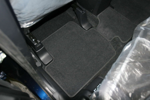 Коврики в салон MITSUBISHI Outlander XL 2010->, внед., 5 шт. (текстиль)