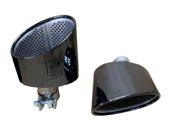 Насадки на глушитель RS4 для Audi A4 2016-2019 - хром/черный