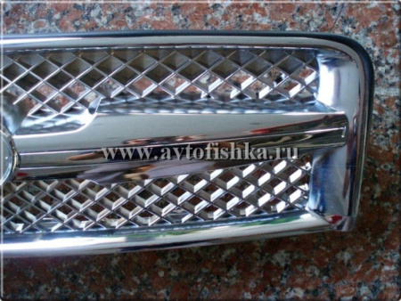 Hyundai Tucson (04-) решетка радиатора хромированная, пластиковая.