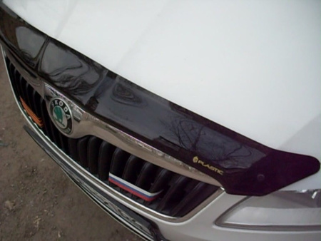 Skoda Fabia 2 хэтчбэк (10-14) дефлектор капота
