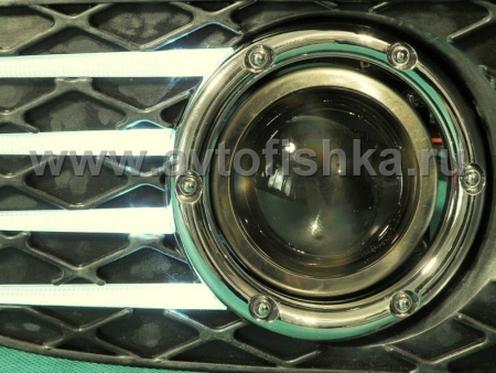 Toyota Land Cruiser 100 (98-03) фары противотуманные линзовые со светодиодной подсветкой, комплект 2 шт.