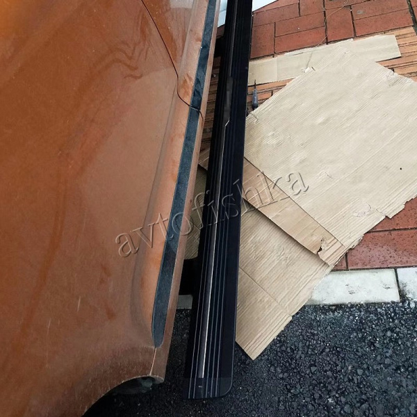 Cayenne S Turbo GTS 2006-2010 штатные выезжающие электропороги автоматические